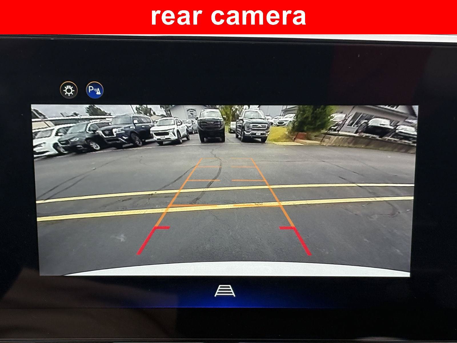 Used 2025 Chevrolet Equinox LT AWD/4WD image 4