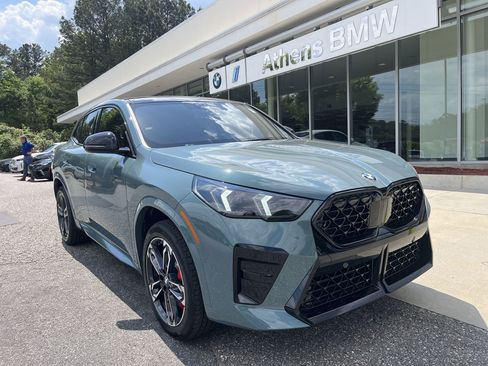 New 2026 BMW X2 xDrive28i w/ M Sport Package AWD/4WD image 1