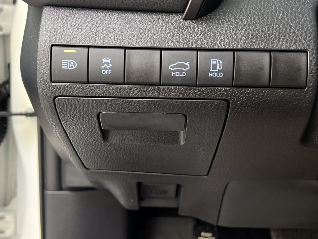 Used 2023 Toyota Camry SE w/ Convenience Package FWD image 43