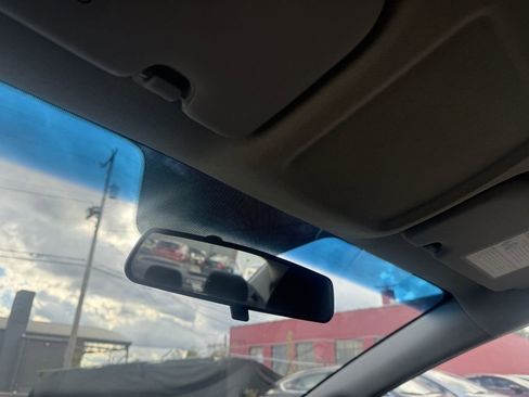 Used 2018 Kia Forte LX image 12