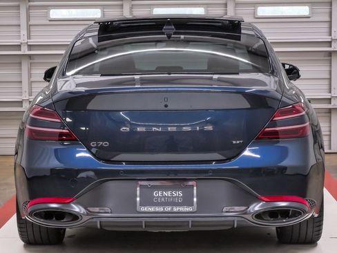 Certified 2022 Genesis G70 3.3T RWD image 7