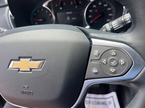 Used 2023 Chevrolet Traverse LT AWD/4WD image 27