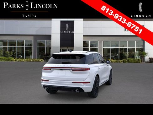 New 2026 Lincoln Corsair Premiere image 8