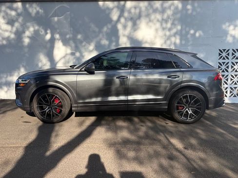 Used 2022 Audi SQ8 Premium Plus AWD/4WD image 2