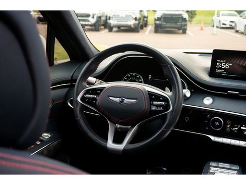 Used 2022 Genesis GV70 3.5T Sport w/ Sport Advanced Package AWD/4WD image 22