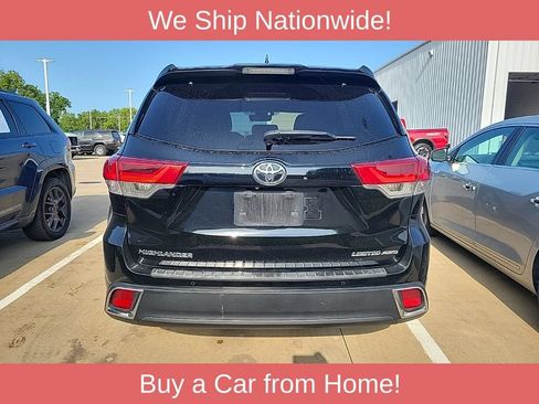 Used 2019 Toyota Highlander Limited Platinum AWD/4WD image 3