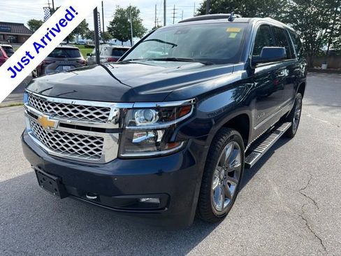 Used 2019 Chevrolet Tahoe LT w/ LT Signature Package RWD image 7