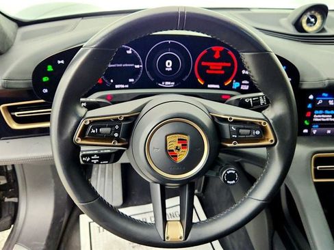 Used 2021 Porsche Taycan AWD/4WD image 15