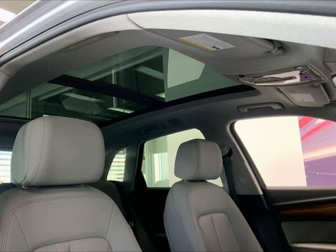 Certified 2022 Audi Q5 2.0T Premium Plus image 28