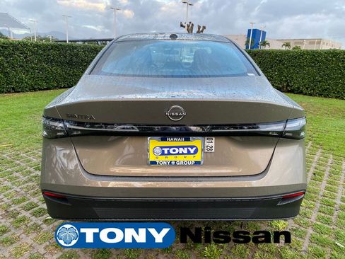 New 2026 Nissan Sentra SV w/ Floor Mat Package image 6