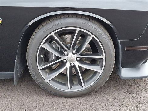 Used 2016 Dodge Challenger R/T Scat Pack image 12