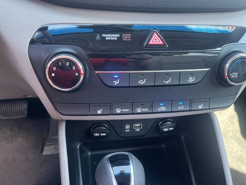 Used 2018 Hyundai Tucson SEL AWD/4WD image 23
