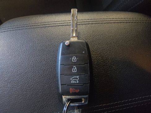 Used 2016 Kia Sportage LX FWD image 32