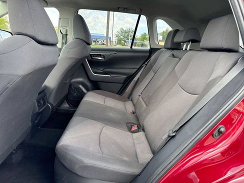 Used 2022 Toyota RAV4 XLE w/ Convenience Package AWD/4WD image 23