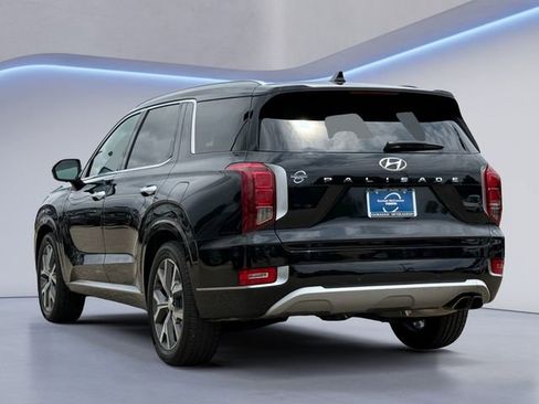 Used 2022 Hyundai Palisade Limited FWD image 6