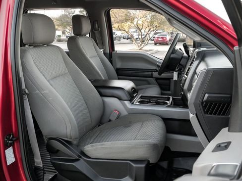 Used 2018 Ford F350 XLT w/ XLT Premium Package image 36