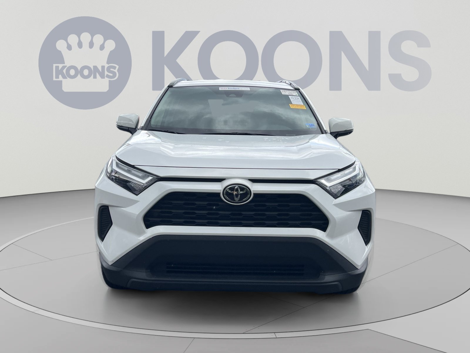 Used 2025 Toyota RAV4 XLE AWD/4WD image 11