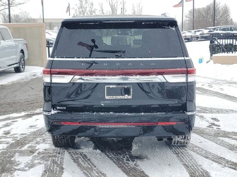 Certified 2024 Lincoln Navigator Black Label image 5