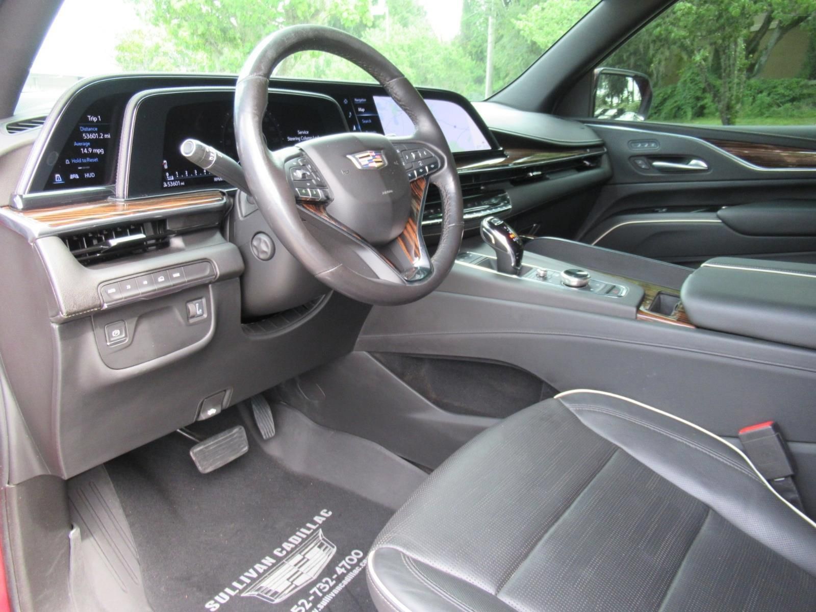 Used 2023 Cadillac Escalade Premium Luxury w/ LPO, Radiant Package AWD/4WD image 19