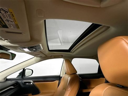Used 2022 Lexus RX 350 AWD w/ Premium Package image 18