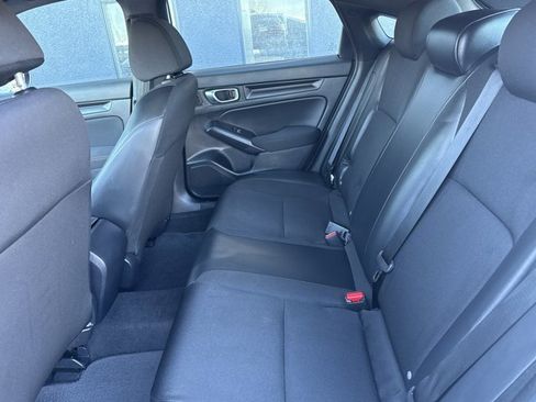 Used 2023 Honda Civic Sport image 5