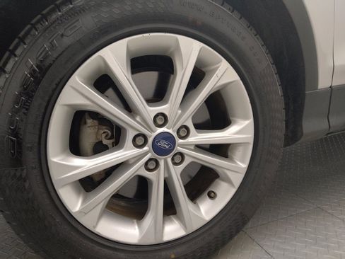 Used 2018 Ford Escape SE image 31