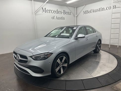 Used 2025 Mercedes-Benz C 300 Sedan image 3