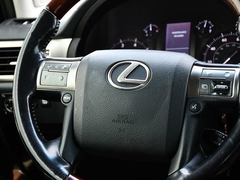 Used 2016 Lexus GX 460 w/ Premium Package AWD/4WD image 24
