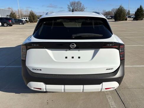 New 2026 Nissan Kicks SV w/ Cold Weather Package image 6