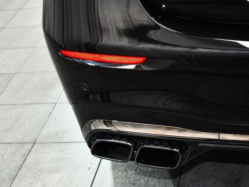 Used 2025 Mercedes-Benz S 63 AMG S w/ AMG Night Package image 94