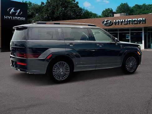 Used 2025 Hyundai Santa Fe Calligraphy image 9