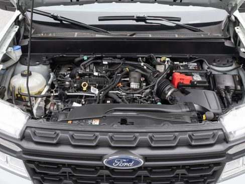 Used 2024 Ford Maverick XL w/ Equipment Group 100A Standard AWD/4WD image 42
