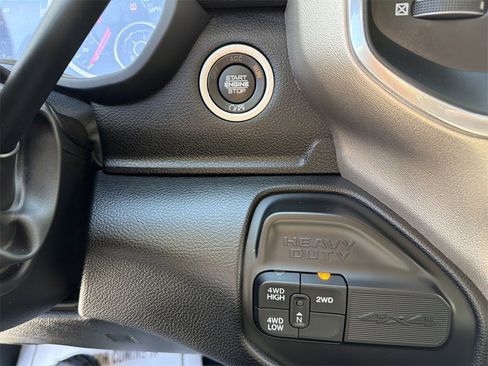 Used 2024 RAM 2500 Laramie image 21