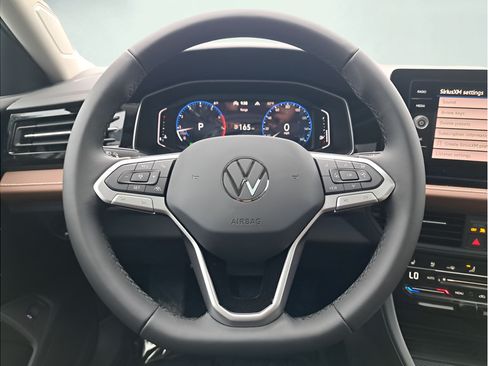 New 2026 Volkswagen Jetta SEL FWD image 17