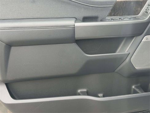 New 2026 Ford F250 Lariat image 8