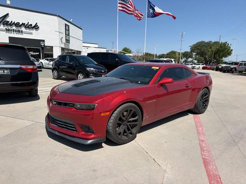 Used 2015 Chevrolet Camaro SS w/ SS Performance Package RWD image 1