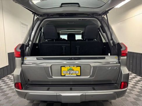 Used 2019 Lexus LX 570 4WD w/ Luxury Package image 30