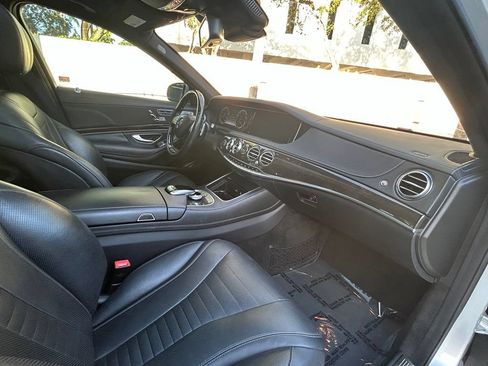 Used 2016 Mercedes-Benz S 550 Sedan image 33