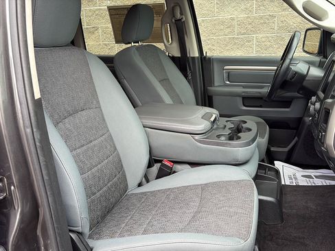 Used 2017 RAM 1500 Big Horn AWD/4WD image 26
