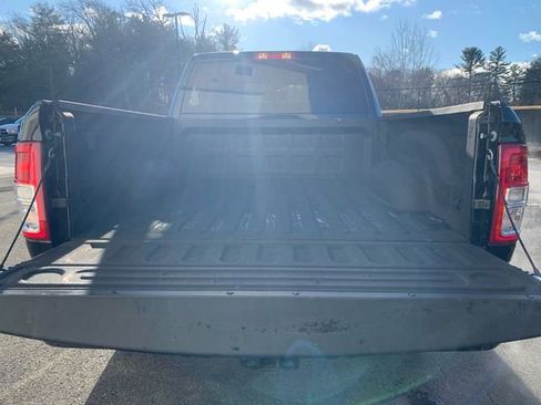 Used 2024 RAM 2500 Big Horn w/ Sport Appearance Package image 13
