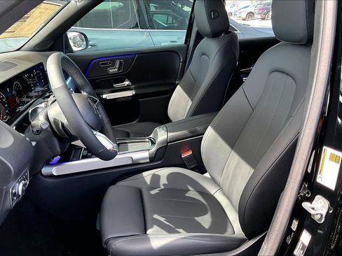 New 2026 Mercedes-Benz GLB 250 image 15