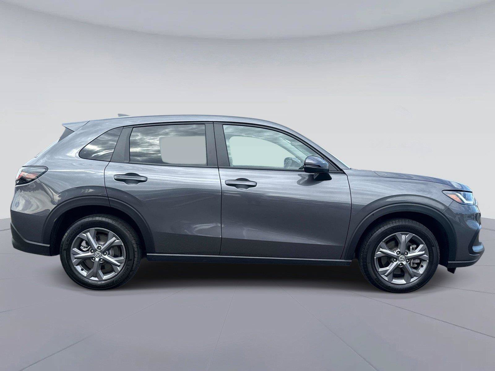 Certified 2026 Honda HR-V LX image 2
