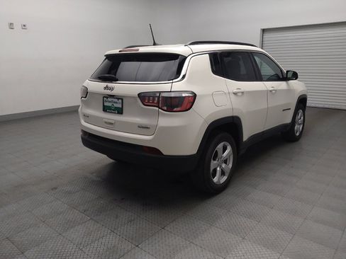 Used 2018 Jeep Compass Latitude w/ Popular Equipment Group image 9