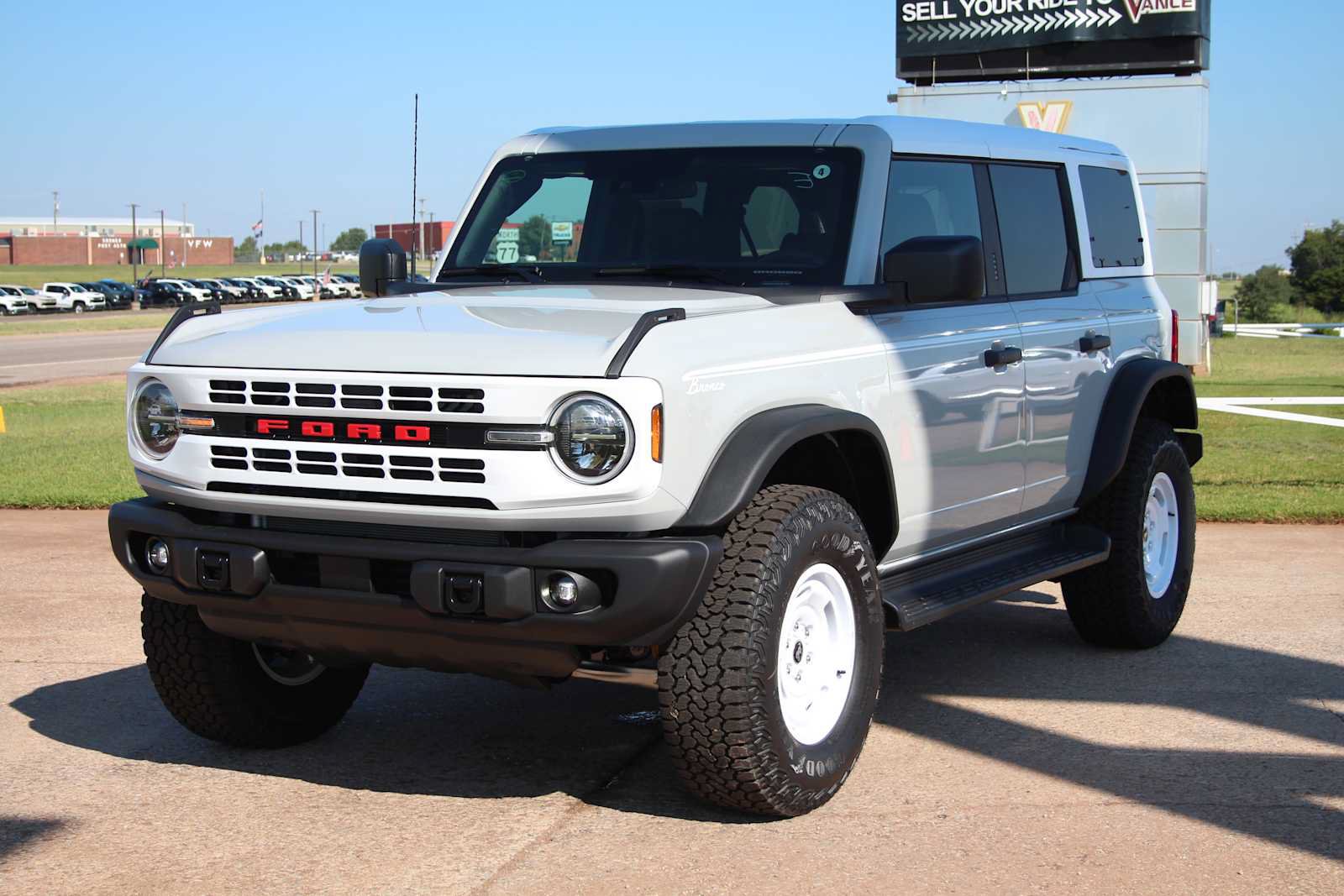 New 2026 Ford Bronco Heritage Edition AWD/4WD image 4