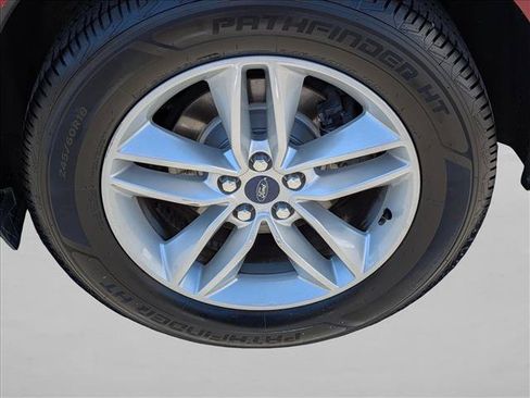 Used 2015 Ford Edge SEL w/ Equipment Group 201A AWD/4WD image 21