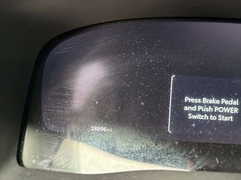 Used 2025 Toyota Camry XLE image 10