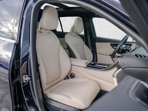 Certified 2024 Mercedes-Benz GLC 300 4MATIC image 30