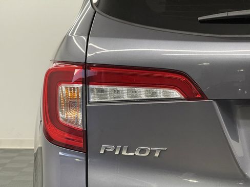 Used 2021 Honda Pilot EX-L image 9