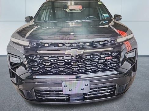 Used 2026 Chevrolet Traverse RS w/ LPO, Cargo Package AWD/4WD image 6
