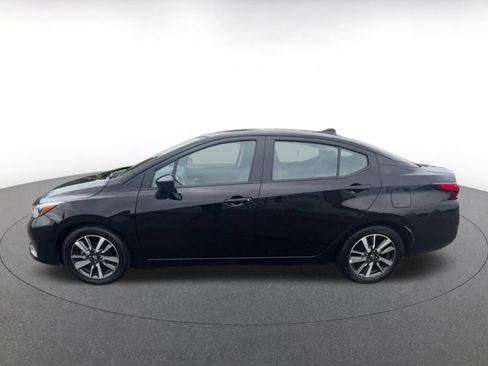 Used 2025 Nissan Versa SV FWD image 9